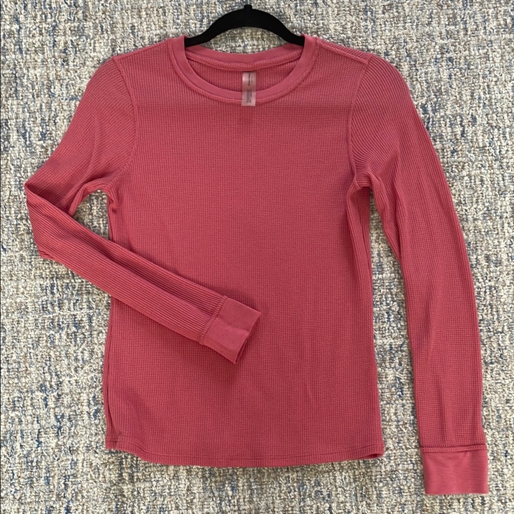 Outdoor Voices Women's Pink Rose Long Sleeve Waffle Top Small